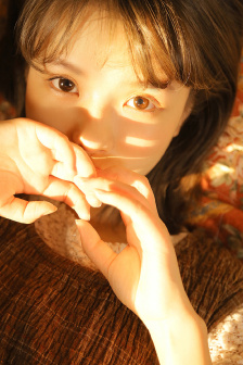 赤裸裸的美奈子